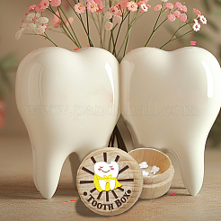 Runde 3D-Box aus Buchenholz mit Gravur „My First Tooth Superman“. CON-WH0120-005