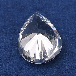 Tropfenförmige Zirkonia-Cabochons ZIRC-TAC0004-02D