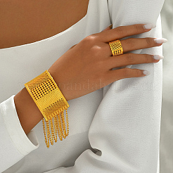Elegantes hohles C-förmiges Armreifen- und Ringset aus nahöstlicher Legierung für Frauen&nbsp;XE1644