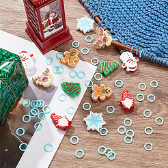 62 pièce de 7 styles de perles focales en silicone sur le thème de Noël avec 50 anneaux marqueurs de mailles en plastique&nbsp;SIL-BC0001-07