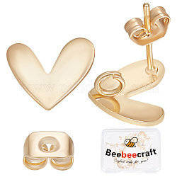 Beebeecraft 1 ボックス 20 個ハートスタッドピアスパーツ 18K ゴールドメッキブランクラブハートイヤリング、ループと蝶の耳バック付き、母の日、バレンタインデー、記念日、DIY イヤリング作成用