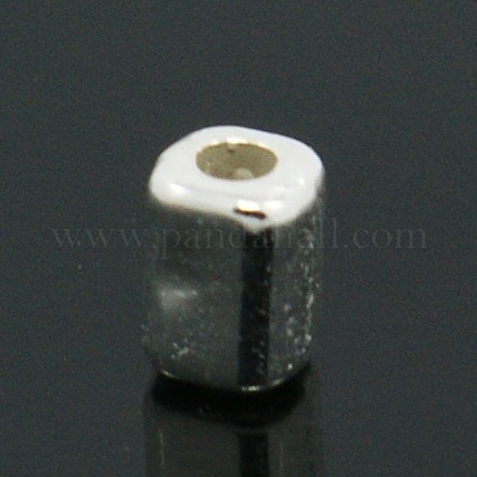 合金のスペーサービーズ  直方体の  銀色のメッキ  4x3x3mm  穴：1mm PALLOY-M018-04S-1