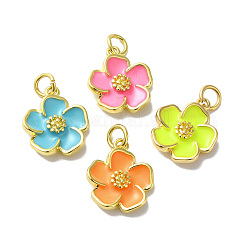 Colgantes de esmalte de latón chapado en rack, sin plomo y el cadmio, con anillo de salto, real 18k chapado en oro, Plateado de larga duración, charm de flores, color mezclado, 15x13x3.5mm