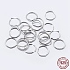925 anillos redondos de plata de primera ley con baño de rodio STER-F036-03P-0.7x5-1