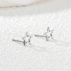 Pendientes de estrella hueca de acero inoxidable 201&nbsp;EH5151