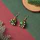 Boucles d'oreilles pendantes arbre tressé en perles de verre sur le thème de Noël EJEW-TA00212-3