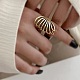 Anillo de dedo minimalista de latón con plumas huecas para mujer UI5232-1-4