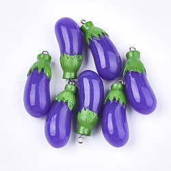 Pendentifs en résine, avec les accessoires en fer de platine plaqués, nourriture imitation, aubergine, bleu violet, 39~41x15x14.5~15mm, Trou: 2mm