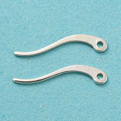 925 risultati di orecchini a cerchio in ottone e argento sterling&nbsp;STER-Z004-05B