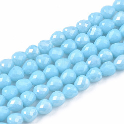 Chapelets de perles en verre opaques, de couleur plaquée ab , facette, larme, lumière bleu ciel, 4.5x4.5mm, Trou: 1mm, Environ 99~101 pcs/chapelet, 17.64 pouce ~ 18.03 pouces (44.8 cm ~ 45.8 cm)