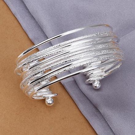 Уникальные полые латуни манжеты браслеты для женщин BJEW-BB12433-1