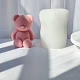 3D クマの置物 DIY シリコンキャンドルモールド  香りのよいキャンドル作りに  ホワイト  7.5x7.1x9.1cm  内径：3.5x4.1のCM SIMO-C009-01-1