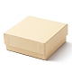 厚紙のジュエリーボックス  内部のスポンジパッド付き  正方形  記念日のために  結婚式  お誕生日  トウモロコシの穂の黄色  8.3x8.3x3.55cm CBOX-WH0003-30-1