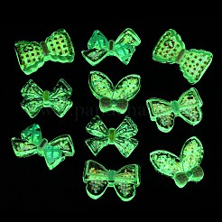 Leuchtende Cabochons aus transparentem Harz&nbsp;RESI-C068-03