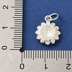 925 charm de girasol en plata de primera ley.&nbsp;LS-STER-K180-03S