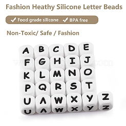 20 Stück weiße Würfelbuchstaben Silikonperlen 12x12x12 mm quadratische Würfel Alphabetperlen mit 2 mm Lochabstandshalter lose Buchstabenperlen für Armband-Halsketten-Schmuckherstellung&nbsp;JX432Z