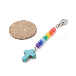 Croix turquoise synthétique avec pendentif perlé rond en jade de malaisie teint naturel&nbsp;HJEW-JM00940