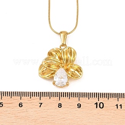 Collane con ciondolo a forma di fiore in acciaio inossidabile 304 con zirconi cubici trasparenti&nbsp;NJEW-H088-04G