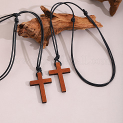 Colliers avec pendentif croix religieuse en bois ajustable et cordon ciré noir pour femmes et hommes&nbsp;FS-WGC7380-01