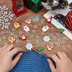 62 pièce de 7 styles de perles focales en silicone sur le thème de Noël avec 50 anneaux marqueurs de mailles en plastique&nbsp;SIL-BC0001-07