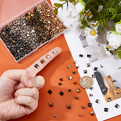 200 jeu de 4 rivets carrés plats en laiton avec fer&nbsp;FIND-FH0011-33B