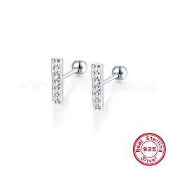 Schlichte und elegante Ohrstecker aus S925-Silber mit Diamantbesatz.&nbsp;RP0395-2