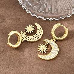 Boucles d'oreilles créoles pendantes en laiton serties de micro-pavés de zirconiums cubiques&nbsp;KK-CBA8324-05B-G