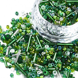 Perles de rocaille en verre, mixedstyle, formes mixtes, verte, 1~7x2~4mm, Trou: 0.7~1mm, environ 450g / livre
