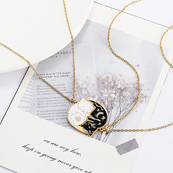 2 collier pendentif en acier inoxydable émaillé en forme de chat noir et blanc yin-yang 201 pour couple&nbsp;FS-WG6093D-01