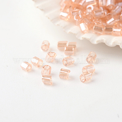 Grade une perles de rocaille en verre, hexagone (deux coupes), couleurs transparentes lustered, saumon clair, 2~3x1.5~2mm, Trou: 0.5mm, environ 37500 pcs / livre