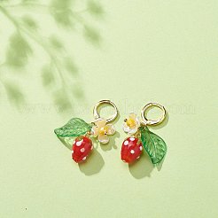 Fragola a lume con orecchino a leva pendente con fiore di perle di plastica&nbsp;EJEW-TA00130