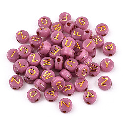 Perles acryliques plaquées, métal doré enlaça, trou horizontal, plat rond avec la lettre, rouge violet pâle, 6.5~7x3.5~4mm, Trou: 1.6mm, environ 3600g / 500g