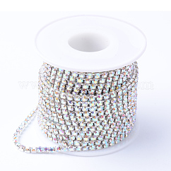Chaînes en laiton avec strass, avec bobine, strass chaînes de tasse, couleur argentée, cristal ab, 3.5mm, environ 10 yards / rouleau