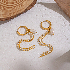 Boucles d'oreilles créoles ovales en acier inoxydable 304 et perles d'eau douce&nbsp;DG4784