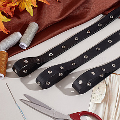 Kunstlederband mit platinierten Messingösen&nbsp;OCOR-WH0078-136