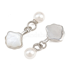 Anhänger aus Messing und naturweißen Muscheln&nbsp;KK-CBA6A75-46P