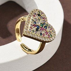 Anillos de puño con micro pavé de circonita cúbica en forma de corazón de latón para mujer&nbsp;RJEW-A069-12G-04