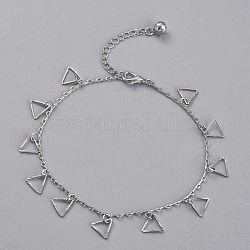 Bracelets de cheville à breloques triangulaires texturées en laiton, avec chaînes porte-câbles et breloques cloches, platine, 8-5/8 pouce (22 cm)
