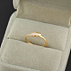 Vero anello a cuore in zirconi cubici in ottone placcato oro 18k RJEW-EE0001-022G-1