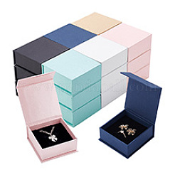 18 Stück quadratische Geschenkbox aus Papier mit Magnetverschluss&nbsp;CON-PH0003-02