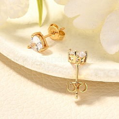 Orecchini a bottone con micro pavè di ottone a forma di cuore e zirconi trasparenti&nbsp;EJEW-C126-07G