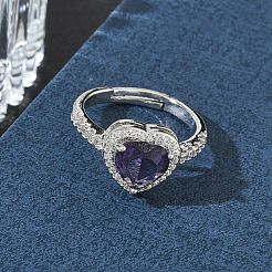 Fingerringe aus Messing und lilafarbenem Zirkonia in Herzform für Damen&nbsp;CU-CBA7E55-14P