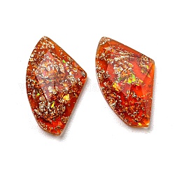 Cabochons transparents en résine époxy, avec des feuilles d'or, triangle facettes, rouge-orange, 13x8x3mm