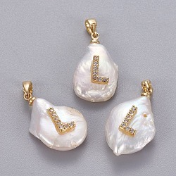 Pendentifs de perles d'eau douce de culture naturelle, avec accessoires zircon cubique micro pave en laiton, pépites avec lettre, Plaqué longue durée, or, clair, letter.l, 17~27x12~16x6~12mm, Trou: 4x2.5mm