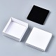 厚紙ジュエリーセットボックス  リングのために  ピアス  ネックレス  内部のスポンジ  正方形  ホワイト  8.9x8.9x3.3cm  インナーサイズ：8.3x8.3センチメートル  フタなし：8.5x8.5x3.1cm CBOX-S018-09C-8