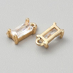 Charms de circonitas cúbicas de latón chapado en oro.&nbsp;ZIRC-WH0015-01G-01