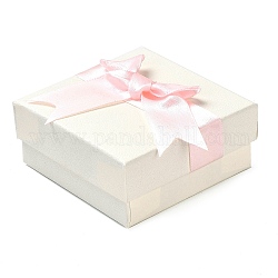 Caja cuadrada de cartón para joyería, con tapa con lazo de poliéster, Estuche para guardar joyas con esponja de terciopelo en el interior., para collares, pendientes, anillos, rosa, 7.5x7.4x4.2 cm