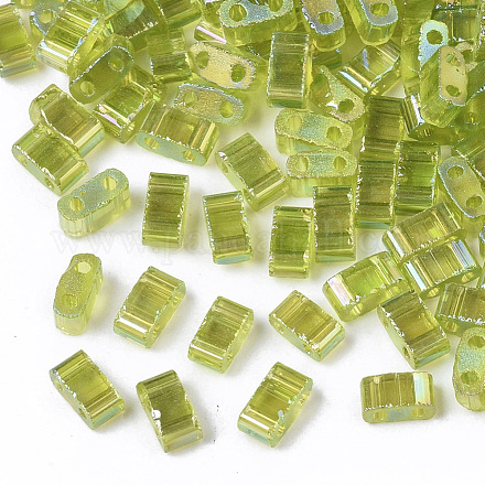 2穴透明ガラスシードビーズ  アブカラー  長方形  黄緑  4.5~5.5x2~2.5x2~2.5mm  穴：0.7mm SEED-T004-04B-05-1
