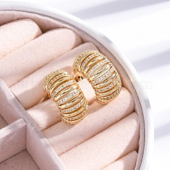 Orecchini a bottone in ottone micro pavé con zirconi cubici trasparenti a forma di C per donna&nbsp;EJEW-C125-25G