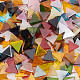 Olycraft ガラスカボション  モザイクタイル  家の装飾やdiyの工芸品  三角形  ミックスカラー  12.5~13x14.5~15x2.5~3mm  約200g/ボックス GGLA-OC0001-10B-4